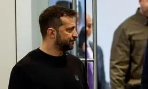 Зеленский прибыл в Канаду по дороге на встречу с Трампом