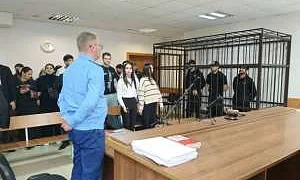 Банду вымогателей, силой оформлявших кредиты на жертв, осудили на Урале