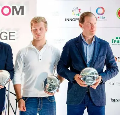 в москве сын вице-премьера рф дениса мантурова попал в аварию на своём bmw (видео) - Сайт Газеты «Совершенно Секретно»