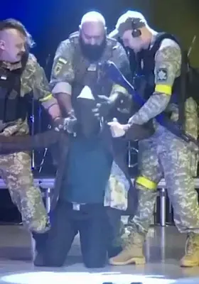 в калуге во время спектакля за ₽10 млн актёры в форме всу взяли в заложники зрителей (видео) - Сайт Газеты «Совершенно Секретно»