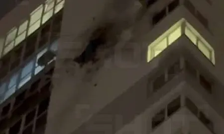 Украинские БПЛА всю ночь атаковали Волгоград: горит промзона, повреждены дома, есть жертвы