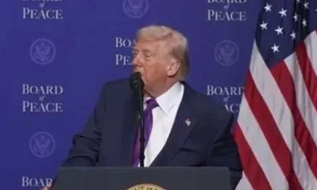 Трамп продлил на год санкции США против России из-за ситуации на Украине