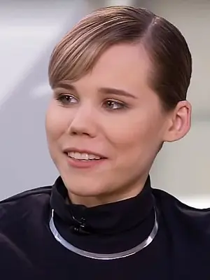 следователи узнали имя полицейского, собиравшего за деньги информацию о семье убитой журналистки дарьи дугиной - Сайт Газеты «Совершенно Секретно»