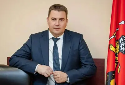 сми: мэра владимира дмитрия наумова задержали по делу о кладбищенских махинациях - Сайт Газеты «Совершенно Секретно»