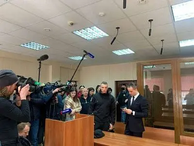 блогера эдварда била взяли под стражу в зале суда: какой срок он получил? (видео) - Сайт Газеты «Совершенно Секретно»