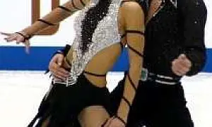 Олимпийскому чемпиону Костомарову отрежут пальцы ног из-за запущенной болезни