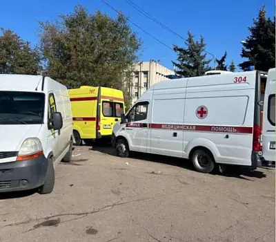 в луганске прохожему оторвало ногу от взрыва уличной колонки - Сайт Газеты «Совершенно Секретно»