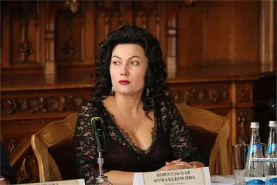 экс-министр культуры крыма новосельская через суд добивается удо - Сайт Газеты «Совершенно Секретно»