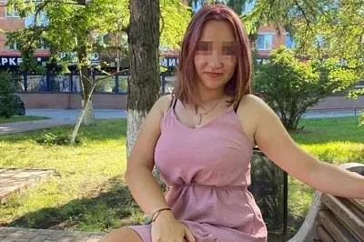 в уфе ищут 22-летнюю сотрудницу ювелирного салона, укравшую драгоценностей на ₽14 млн (видео) - Сайт Газеты «Совершенно Секретно»