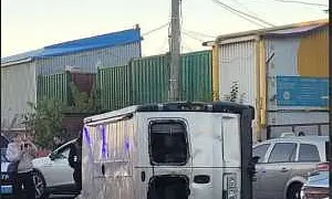 Жители Одессы подрались с сотрудниками военкомата и перевернули автобус