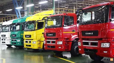 «автостат»: производство грузовиков в рф упало почти вдвое  - Сайт Газеты «Совершенно Секретно»