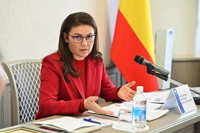 экс-зампредседателя заксобрания ростовской области мананкина стала фигурантом уголовного дела - Сайт Газеты «Совершенно Секретно»