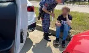 В Питере в окрестностях ПМЭФ московский инвестор на Майбахе столкнулся с Ладой