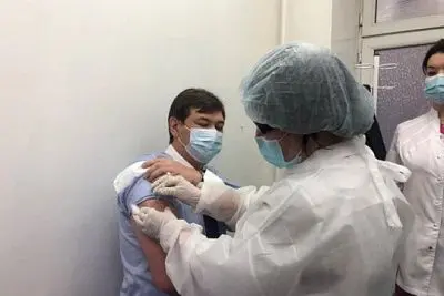 в минздраве рассказали о побочных эффектах после вакцинации от covid-19 - Сайт Газеты «Совершенно Секретно»