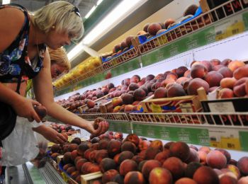 турция начала поставки продуктов в крым вопреки западным санкциям и украинской блокаде
