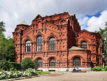 Мужчину зарезали в храме в центре Москвы, подозреваемый задержан