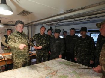 порошенко утвердил план наступления на донецк и луганск
