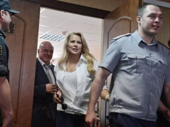 васильева проведет под домашним арестом еще полгода