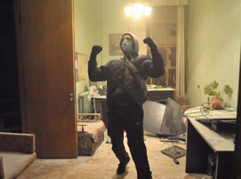 киевляне ставят решетки на окна и бронедвери, защищаясь от разгула преступности