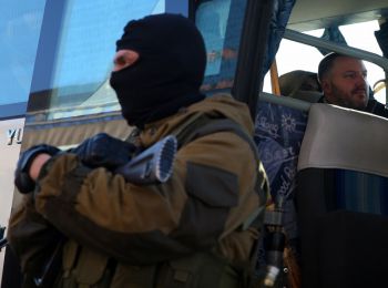 киев не дает схваченным под иловайском военным вернуться домой, срывая обмен пленными