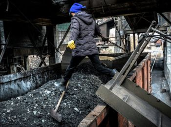в донбассе законсервируют запасы 20 угольных шахт
