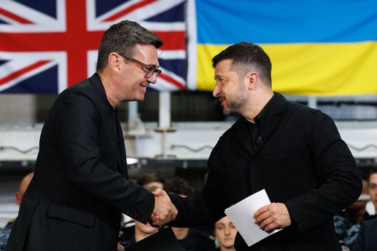 Новый британский премьер Бернэм заявил о готовности направить войска на Украину