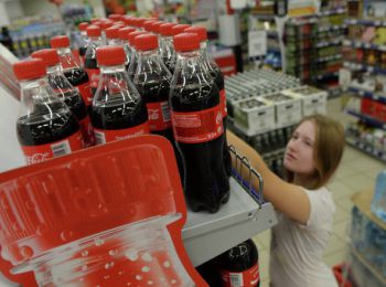 в госдуме предлагают ввести дополнительный налог на coka-cola