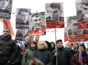 российские телеканалы обошли вниманием траурное шествие в память о немцове