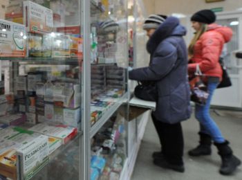 медведев предложил продавать спиртосодержащие лекарства по рецепту врача