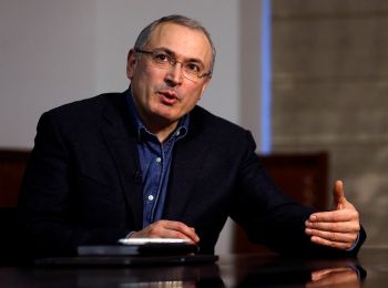 ходорковский рассказал о российской коррупции в гааге, умолчав о собственных преступлениях