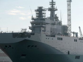 франция прекратила обучение российских моряков для mistral, отправив их по домам