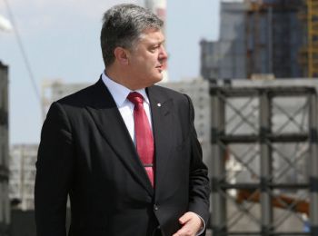 порошенко и янукович ведут украину к деградации
