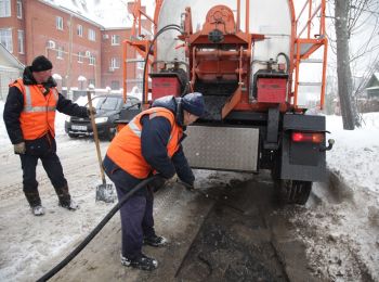 российским дорожникам разрешили укладывать асфальт в мороз и дождь