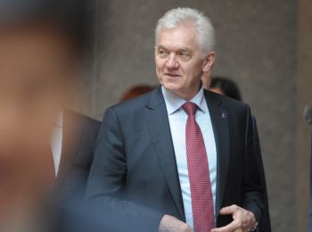 тимченко сменил виллу в швейцарии на резиденцию хрущева из-за санкций