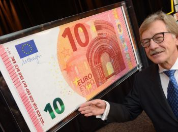 в европе вводят в обращение новые банкноты в 10 евро