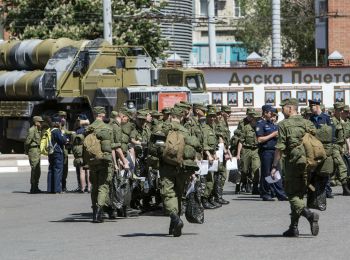 минобороны сократит срок службы контрактников, борющихся с терроризмом за границей