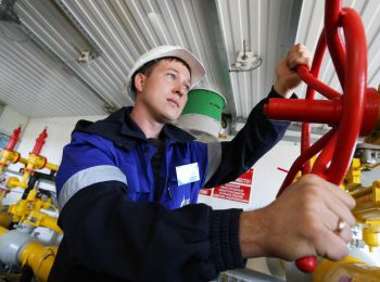 россия возобновила поставки газа на украину