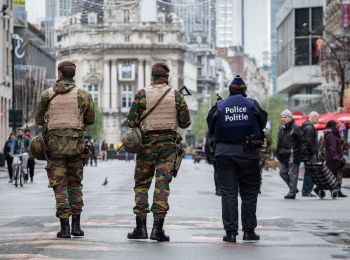 бельгийская полиция задержала 16 предполагаемых террористов