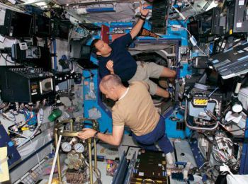 госпремию вручают 12 июня за систему медицинского обеспечения космонавтов