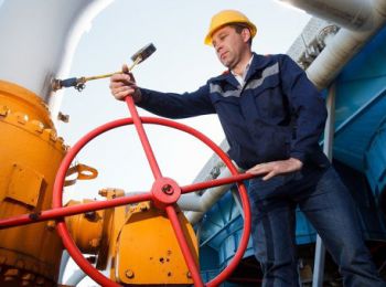 газпром перенес введение предоплаты за газ для украины