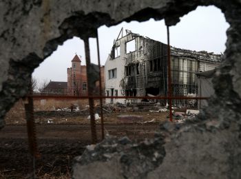западные сми утверждают: россия строит военную базу у границы с украиной