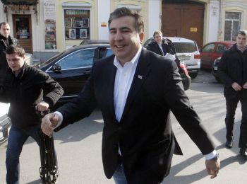 саакашвили отказывается от гражданства грузии