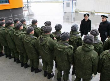 “солдатские матери”: срочников заставляют подписывать контракт и ехать воевать в донбасс