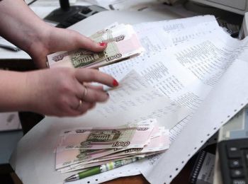 минэкономразвития: перенос девальвации отрицательно скажется на зарплатах россиян