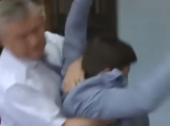 глава района в хакасии напал на журналиста вгтрк