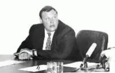 ДОЛЖНОСТЬ – МИНИСТР. ОПЕРАТИВНАЯ КАТЕГОРИЯ – «АВТОРИТЕТ»