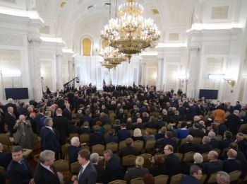 путин призвал оказывать помощь экономике украины под реформы