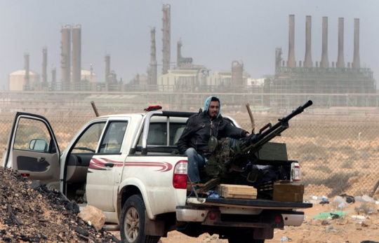 Африканский союз осуждает переброску Турцией сирийских боевиков в Ливию