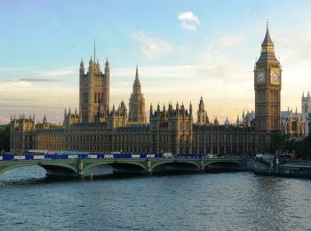 парламент британии поддержал запрет brexit без соглашения с ес
