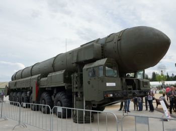 ракетные войска россии успешно испытали «тополь» с новым боевым оснащением